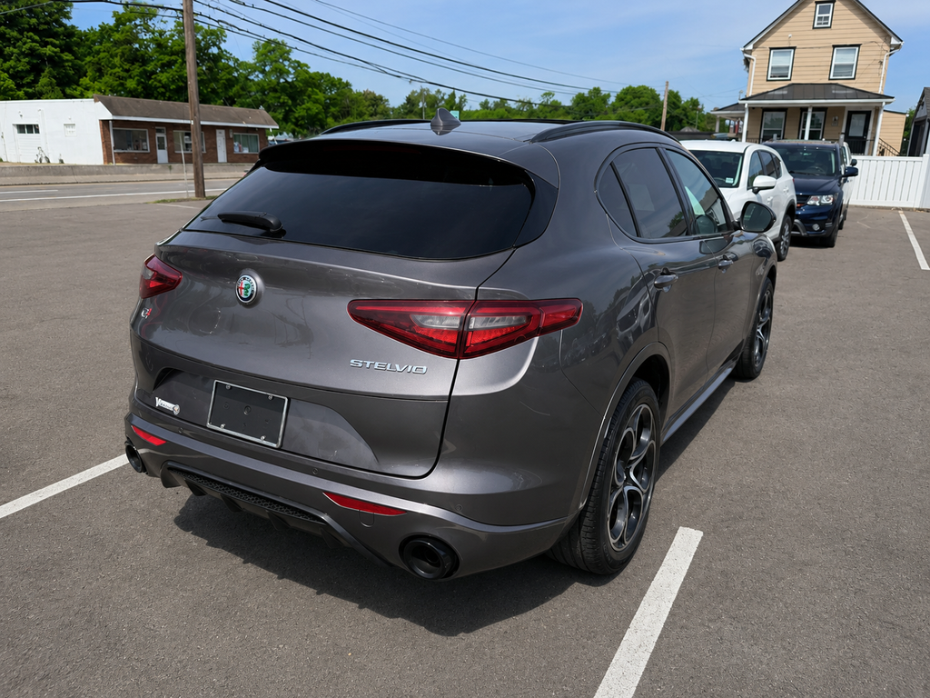 2023 Alfa Romeo Stelvio Veloce